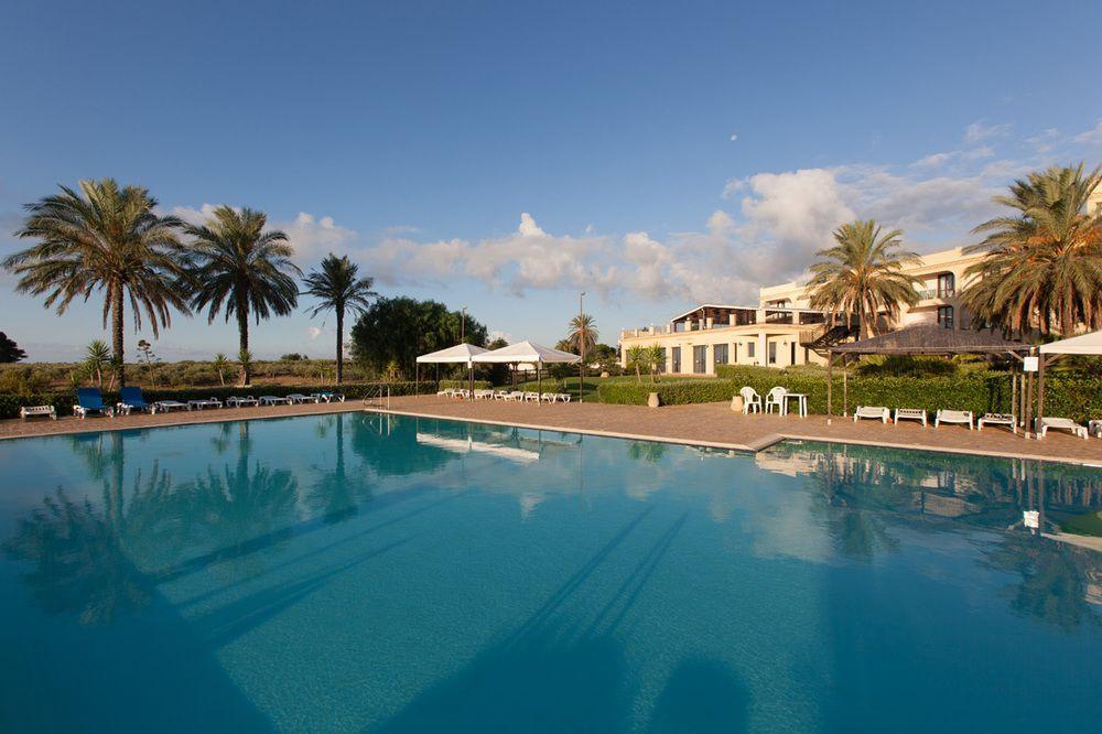 Grand Hotel Selinunte มารีเนลลา ดี เซลีนุนเต ภายนอก รูปภาพ